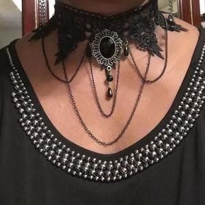 Meet your Posher, Eloise